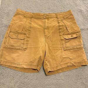 Cabelas‎ Shorts Men 38 Cargo Hiking Outdoor Fishing Camping Distressed Baggy